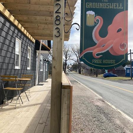 Groundswell Pub & Inn D'Escousse Buitenkant foto